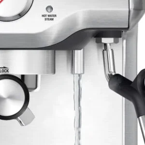 Breville – the Infuser Manual Espresso Machine-15 bars of pressure - Image 4