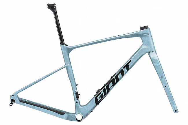 Giant 2025 Revolt Advanced Pro Frameset