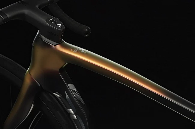 Pinarello 2025 Dogma F Red AXS E1 PM Road Bike - Image 2