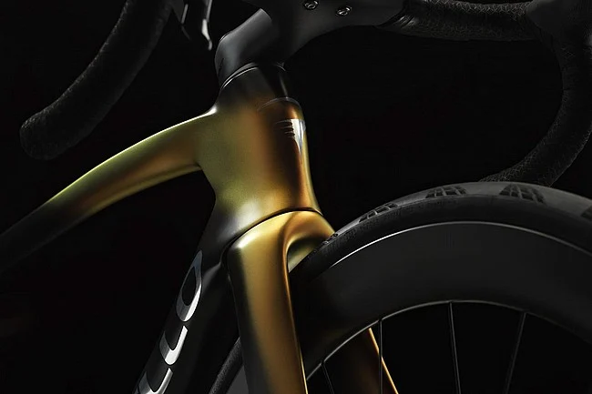 Pinarello 2025 Dogma F Red AXS E1 PM Road Bike - Image 4